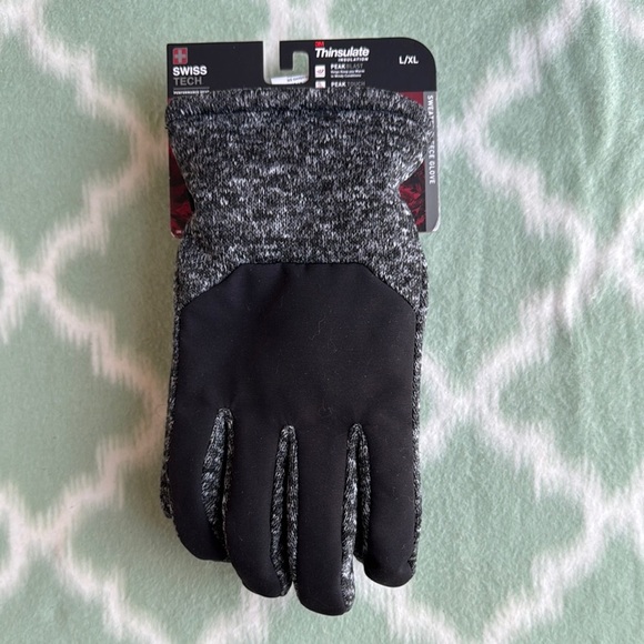 NWT Swiss Tech Black and Gray insulated Gloves L/XL - Picture 1 of 6